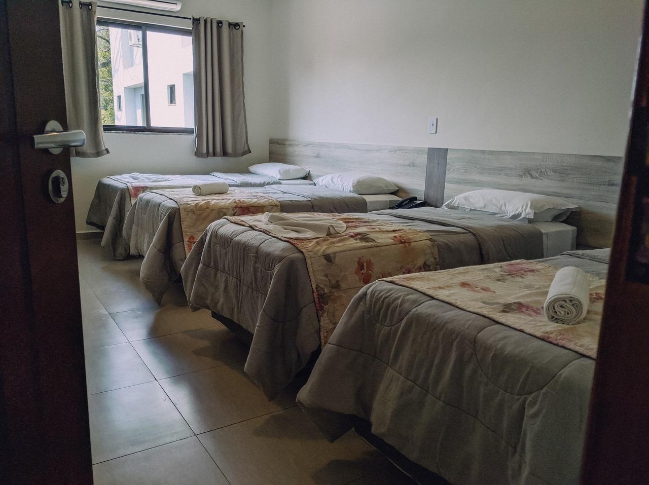 Hotel Biton فوز دو إيغواسو المظهر الخارجي الصورة
